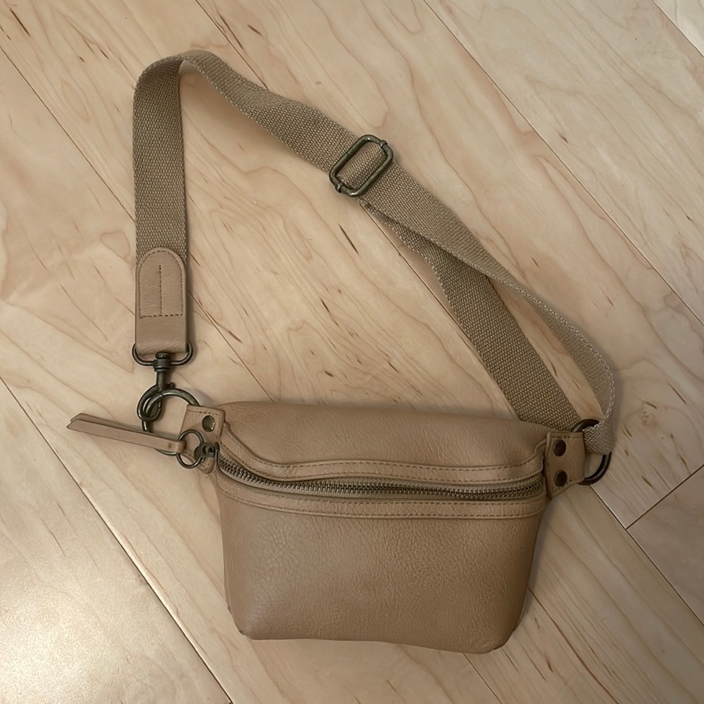 Universal Thread faux leather Fanny pack